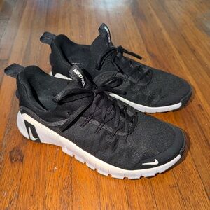 Nike Free Metcon 6 Women’s 9 Shoe